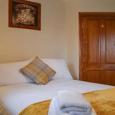 Holiday home Scalelands *