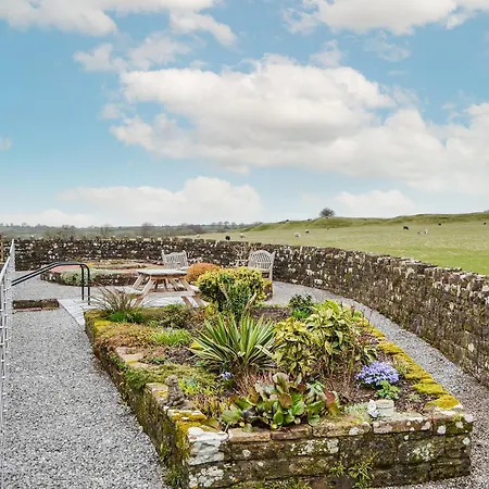 Scalelands Holiday home